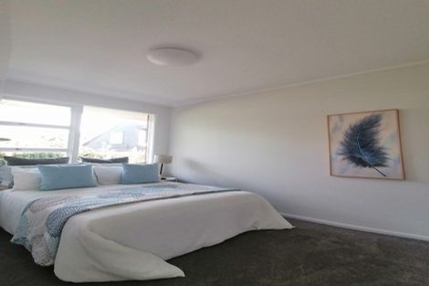 Photo of property in 3/240 Hurstmere Road, Takapuna, Auckland, 0622