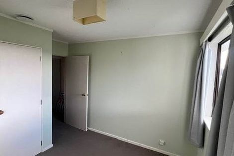 Photo of property in 14 Penguin Grove, Waitangirua, Porirua, 5024