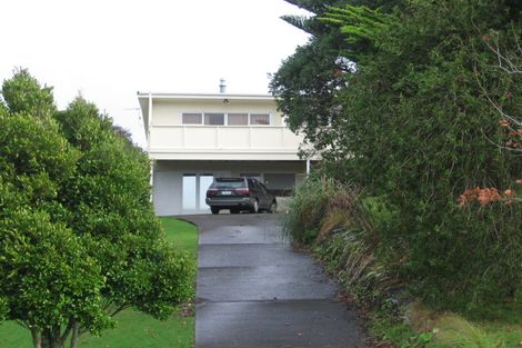 Photo of property in 25 Rosario Crescent, Red Beach, 0932