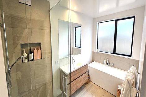 Photo of property in 6 Gisele Crescent, Halswell, Christchurch, 8025