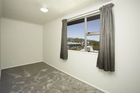 Photo of property in 68 Leicester Street, Stoke, Nelson, 7011