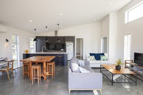 Photo of property in 19c East Street, Raglan, 3225