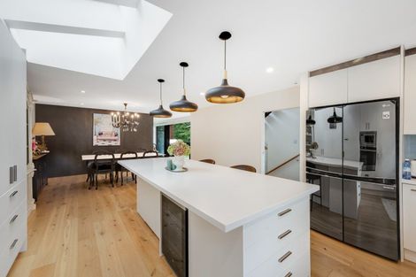 Photo of property in 7 Hartles Place, Mellons Bay, Auckland, 2014