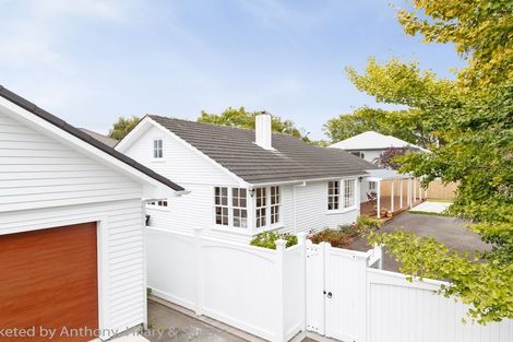 Photo of property in 100a Linton Street, West End, Palmerston North, 4410