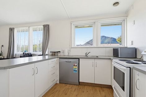 Photo of property in 28 Domett Street, Kawerau, 3127