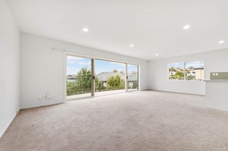 Photo of property in 145c Hobsonville Road, West Harbour, Auckland, 0618