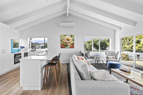 Photo of property in 7 Garland Drive, St Andrews, Hamilton, 3200