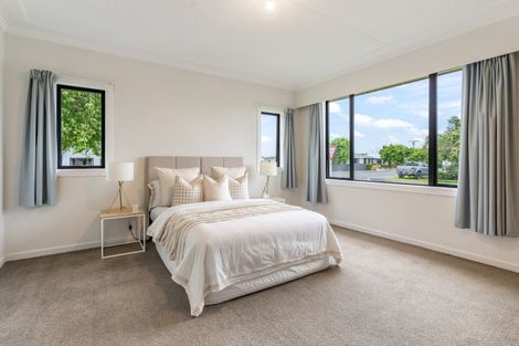 Photo of property in 32 Mary Street, Winton, 9720