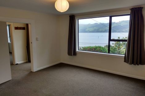 Photo of property in 215 Ravensbourne Road, Ravensbourne, Dunedin, 9022