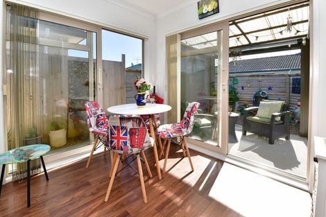 Photo of property in 43a Doment Crescent, Orewa, 0931