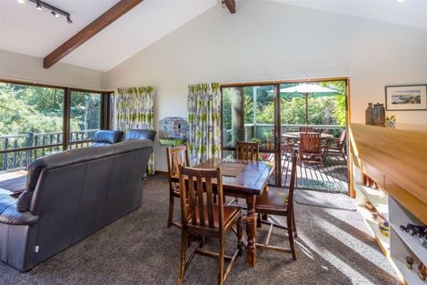 Photo of property in 9 Sherwood Lane, Cashmere, Christchurch, 8022