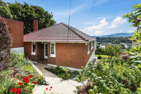 Photo of property in 27 Jeffery Street, Andersons Bay, Dunedin, 9013