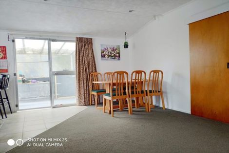 Photo of property in 18 Annison Avenue, Glen Eden, Auckland, 0602