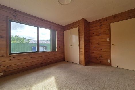 Photo of property in 29a-c Point England Road, Point England, Auckland, 1072