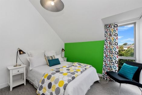 Photo of property in 9 Takahe Drive, Cashmere, Christchurch, 8022