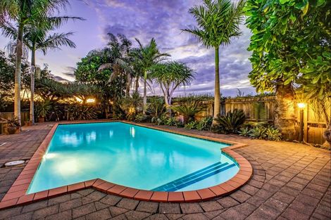 Photo of property in 945 Linwood Road, Kingseat, Papakura, 2580