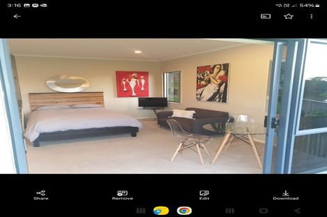 Photo of property in 89g Island Bay Road, Beach Haven, Auckland, 0626