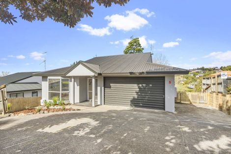 Photo of property in 1/5 Pelican Lane, Unsworth Heights, Auckland, 0632