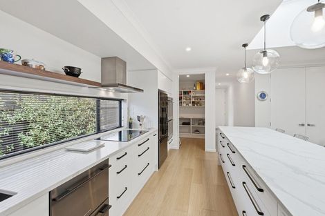 Photo of property in 190 Withells Road, Avonhead, Christchurch, 8042