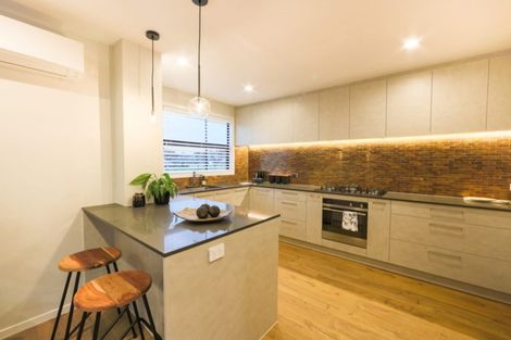 Photo of property in 3 Podgora Avenue, Kumeu, 0810