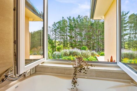 Photo of property in 5b Taipa View Road, Taipa, 0483