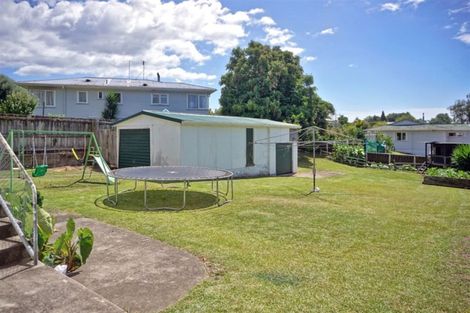 Photo of property in 16 Herbert Street, Te Puke, 3119