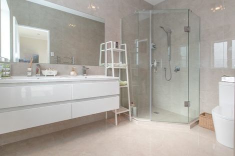 Photo of property in 180 Matua Road, Kumeu, 0810