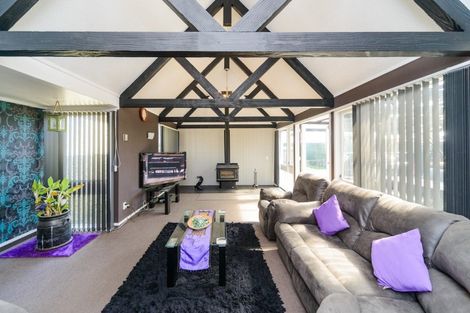 Photo of property in 111 Benmore Avenue, Cloverlea, Palmerston North, 4412