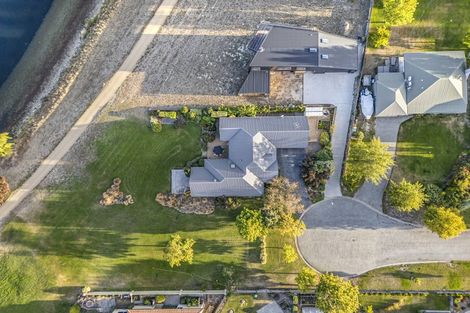 Photo of property in 16 Wakefield Lane, Mount Pisa, Cromwell, 9383