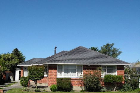 Photo of property in 414 Main North Road, Redwood, Christchurch, 8051