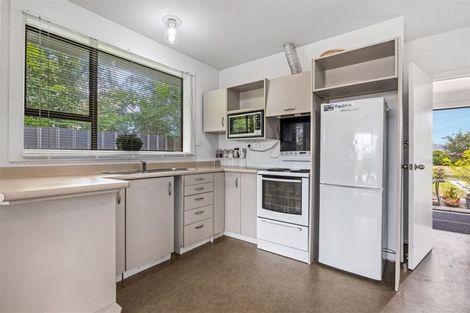 Photo of property in 482 Linwood Avenue, Woolston, Christchurch, 8062