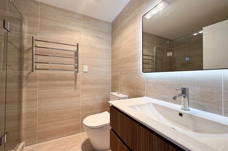 Photo of property in 4/9 Utting Street, Birkdale, Auckland, 0626