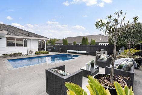 Photo of property in 23 Ben Nevis Place, Northpark, Auckland, 2013