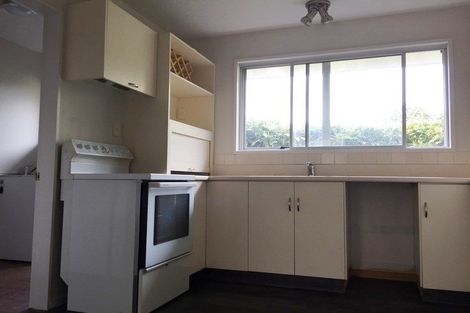 Photo of property in 17 Witbrock Crescent, Burnside, Christchurch, 8053