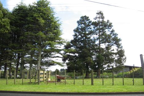 Photo of property in 56-58 Takiroa Street, Urenui, 4375