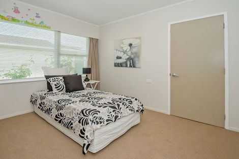Photo of property in 1/193 Queen Street, Pukekohe, 2120