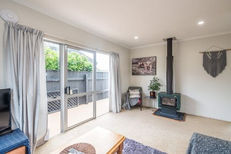 Photo of property in 39 Raumati Road, Raumati Beach, Paraparaumu, 5032