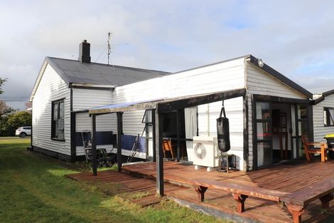 Photo of property in 39 Eton Street, Otautau, 9610