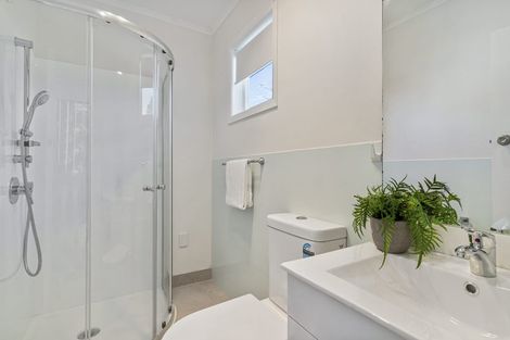 Photo of property in 69 Russell Road, Manurewa, Auckland, 2102