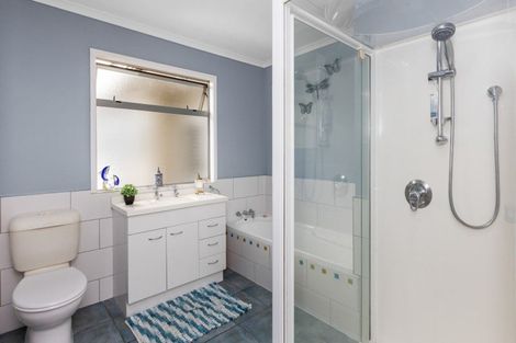 Photo of property in 9 Devon Street, Taradale, Napier, 4112