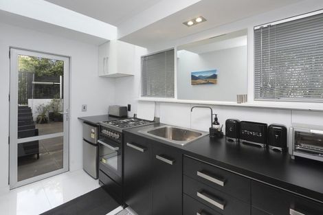 Photo of property in 12 Harry Ell Drive, Cashmere, Christchurch, 8022
