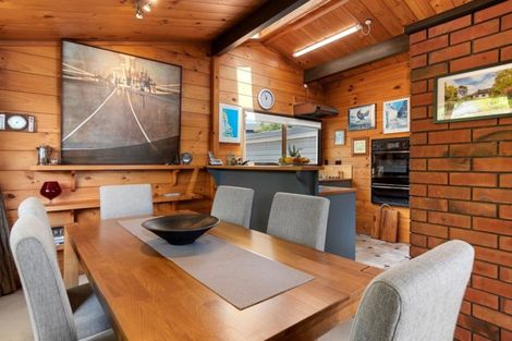 Photo of property in 25 Linklater Avenue, Bellevue, Tauranga, 3110