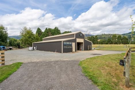 Photo of property in 183 Mangaroa Valley Road, Mangaroa, Upper Hutt, 5371