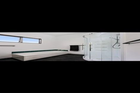 Photo of property in 135 Milton Road, Bluff Hill, Napier, 4110