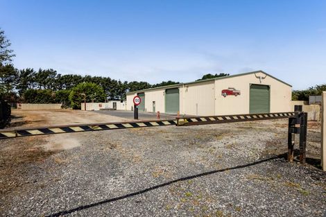 Photo of property in 290 Waihi Road, Hawera, 4673
