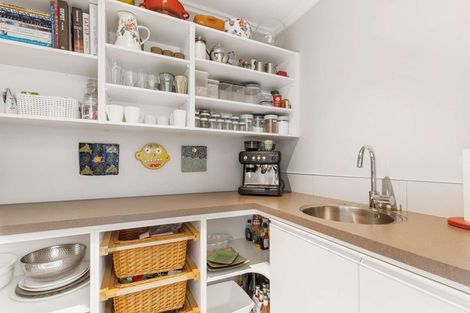 Photo of property in 17 Millbrook Drive, Waiuku, 2683