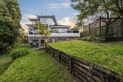 Photo of property in 58 Marina View Drive, West Harbour, Auckland, 0618