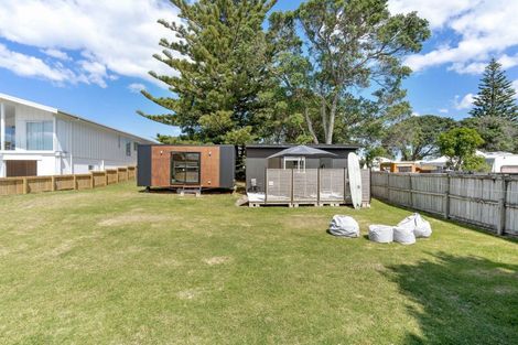 Photo of property in 128 Diana Avenue, Whangamata, 3620