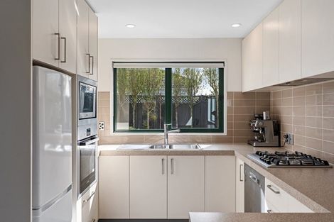 Photo of property in 114 Knowles Street, St Albans, Christchurch, 8052