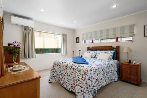 Photo of property in 1 Longfellow Street, Leamington, Cambridge, 3432